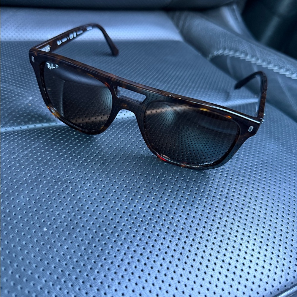 Ray-Ban Tortoiseshell Frame Polarized Sunglasses - Brown/Black Lenses